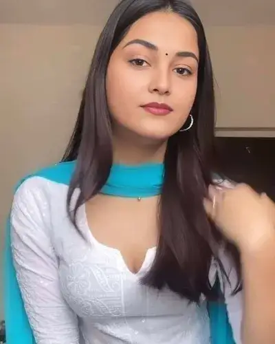 Escort In Thasra